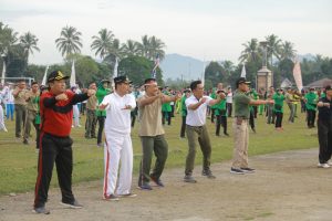 TNI Pecahkan Rekor Muri , Wawako Erwin Yunaz & Forkopimda Senam Gemu Famire Serentak Bersama 300ribu Orang