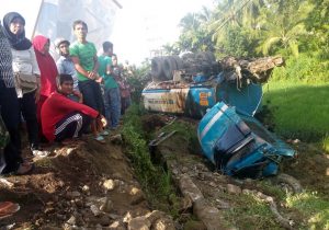 Kecelakaan Beruntun di Solok, Tiga Orang Tewas