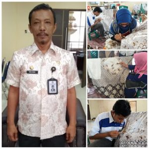 Sekda Pasaman : Drs. Mara Ondak,  Bangga Pakai Batik Sisik Ikan Equator Karya Siswa BLK Lubuk Sikapaing