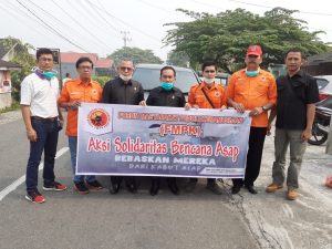 FMPK dan Anggota DPRD Pasaman Bagikan Ribuan Masker ke Masyarakat