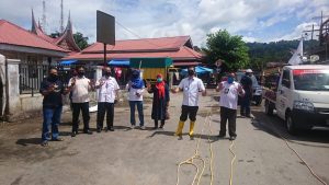 Hari Kedua : Wabup Atos Pratama Pimpin Penyemprotan Disinfektan Tim PMI di Kecamatan Bonjol