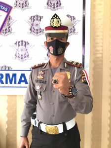 Jajaran Polisi lalu lintas Polres Dharamasraya menggelar operasi zabra 2020