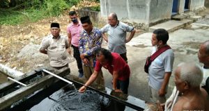 Takjub dengan Fenomena Air Surau Sikaladi, Happy Neldi Bakal Jadikan Aset Pendapatan