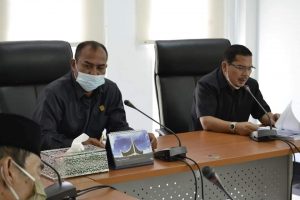 Ketua DPRD kabupaten Dharmasraya Pimpin Rapat Kerja Pembahasan LKPJ Bupati Dharmasraya Tahun 2020