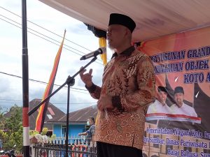 Gubernur Sumbar Tanamkan Nilai Adat Minangkabau Pada Generasi Muda