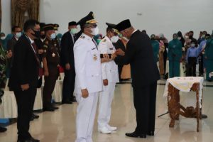 Gubernur Sumbar Lantik Walikota Padang Hendri Septa