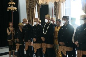 Pengurus Paguyuban Warga Sunda di Sumbar Dikukuhkan Gubernur Mahyeldi