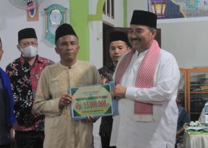 Bupati Benny Utama Pimpin TSR Pemkab Pasaman di Masjid Baitul Makmur Kecamatan Dua Koto
