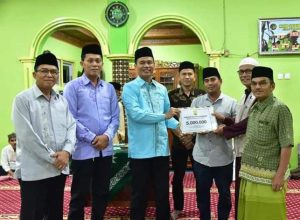 Taraweh di Mesjid Sejarah Muhammadiyah Kuraitaji, Genius Umar Apresiasi masyarakat Desa Kuraitaji