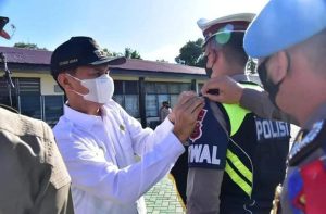 Genius Umar Pimpin Apel Gelar Pasukan Operasi Ketupat Singgalang 2022 di Mapolres Pariaman