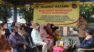 Bersama IKTD Bandung, Bupati Eka Putra Tinjau Asrama Mahasiswa Tanah Datar