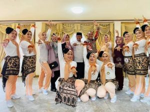 Dara Line Dance Dharmasraya Raih Juara III