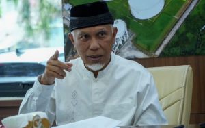 Gubernur Sumbar Sorot Kebiasaan Peminta Sumbangan di Tengah Jalan