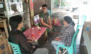Babinsa Koramil 02/Padang Timur Berikan Nasehat kepada Mahasiswa yang Magang di PLN Wilayah Sumbar