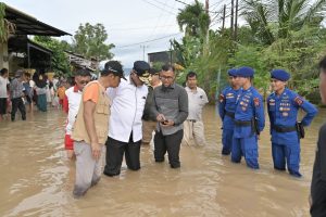 Respon Gubernur Sumbar Terkait Bencana Banjir dan Tanah Lonsor yang Melanda Beberapa Daerah