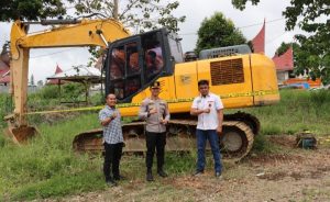 Tiga Pelaku Tambang Emas Tanpa Izin dan Satu Unit Excavator Diamankan Tim Gabungan Polres Solok Selatan