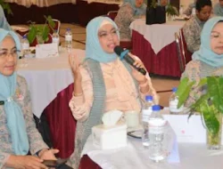 Susun Program Kerja di 2024, Ny. Genny Hendri Septa: Dekranasda Siap Kembangkan IKM di Kota Padang!