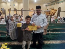 Safari Ramadhan di Padang Panjang, Sekda Hansastri Ingatkan Masyarakat Berbelanja Sesuai Kebutuhan