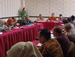 Sekdakab Padang Pariaman Rudy Repenaldi Rilis Pimpin Rapat Sosialisasi Pelaksanaan Safari Ramadhan 1445 H