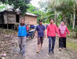 Kadis Sosial Dharmasraya Tinjau Lokasi Banjir Di Kecamatan Koto salak