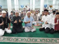 Tutup Safari Ramadhan 1445H, Hendri Septa Kunjungi Masjid Syukur