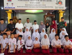 Ditutup oleh Dandim 0312/Padang, Babinsa Jati Baru Hadiri Penutupan Pesantren Ramadhan di Masjid Nurul Ikhlas Aspol