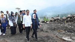Presiden Jokowi Kunjungi Korban Bencana Agam