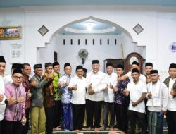 Bupati dan Wakil Bupati Padang Pariaman Sambut Kunjungan Safari Ramadan Gubernur di Mesjid Arrahman Aur Malintang