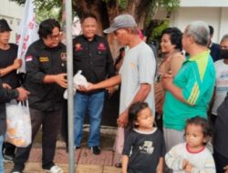 GRIB Jaya Kota Padang Bagikan 1.000 Nasi Bungkus Lewat Program Jumat Berkah