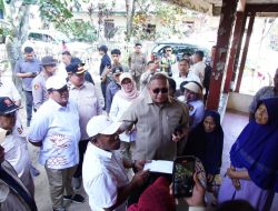 Andre Rosiade Salurkan Bantuan ke Tanah Datar: Dari Excavator hingga Logistik Pengungsi