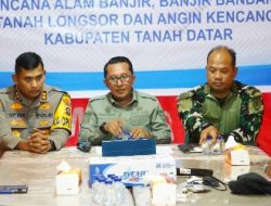 Bupati Pimpin Evaluasi Malam Hari, Tekankan Ketepatan Data dan Distribusi Logistik