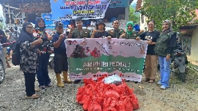 Empati Menembus Lumpurnya Malalo: Relawan Hadir Menopang Harapan Warga